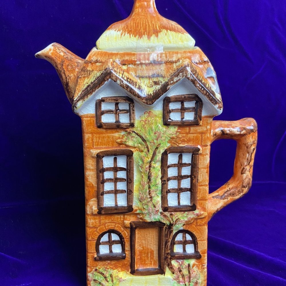 Vintage  Price Kensington Large  Teapot  Cottage Ware 3 floors England 10"H